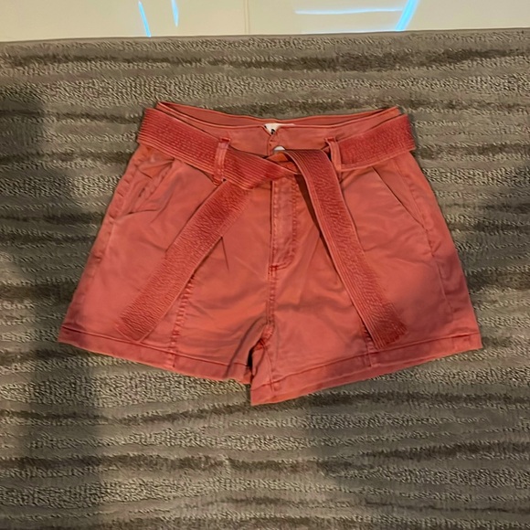 PAIGE Pants - PAIGE Anessa Shorts in Vintage Desert Dusk, size 26